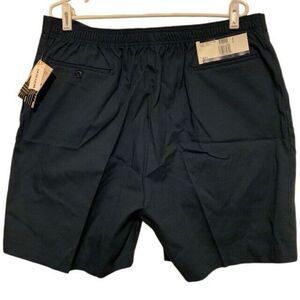 HAGGAR PRESSTIGE CASUALS SIZE 42 W BLUE SHORTS NWT